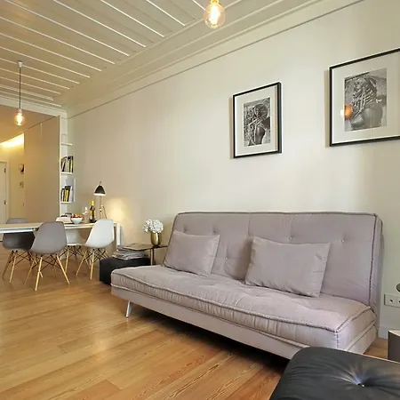 דירה Portuguese Living Chiado Stylish ליסבון
